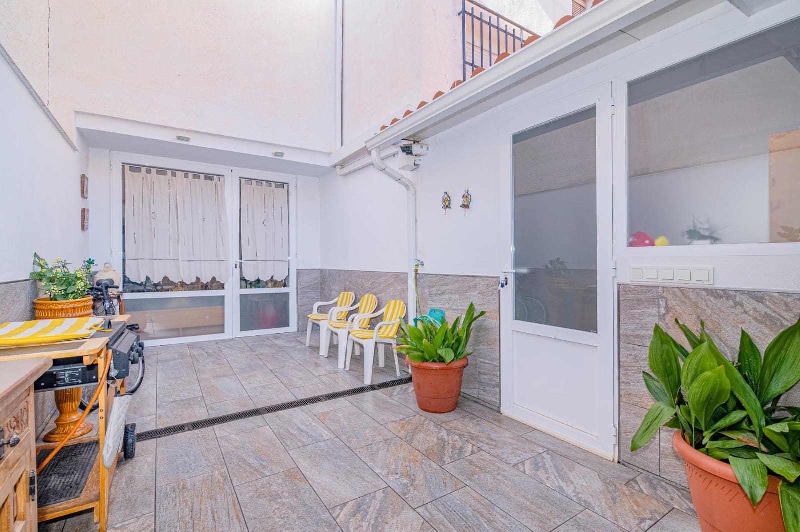 4 makuuhuone Omakotitalo myytävänä paikassa Las Gabias - 199 990 € (Ref: 9437147)