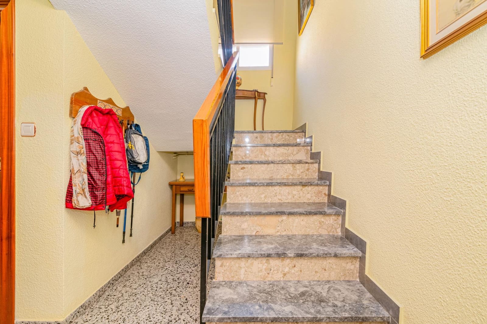 4 makuuhuone Omakotitalo myytävänä paikassa Las Gabias - 199 990 € (Ref: 9437147)