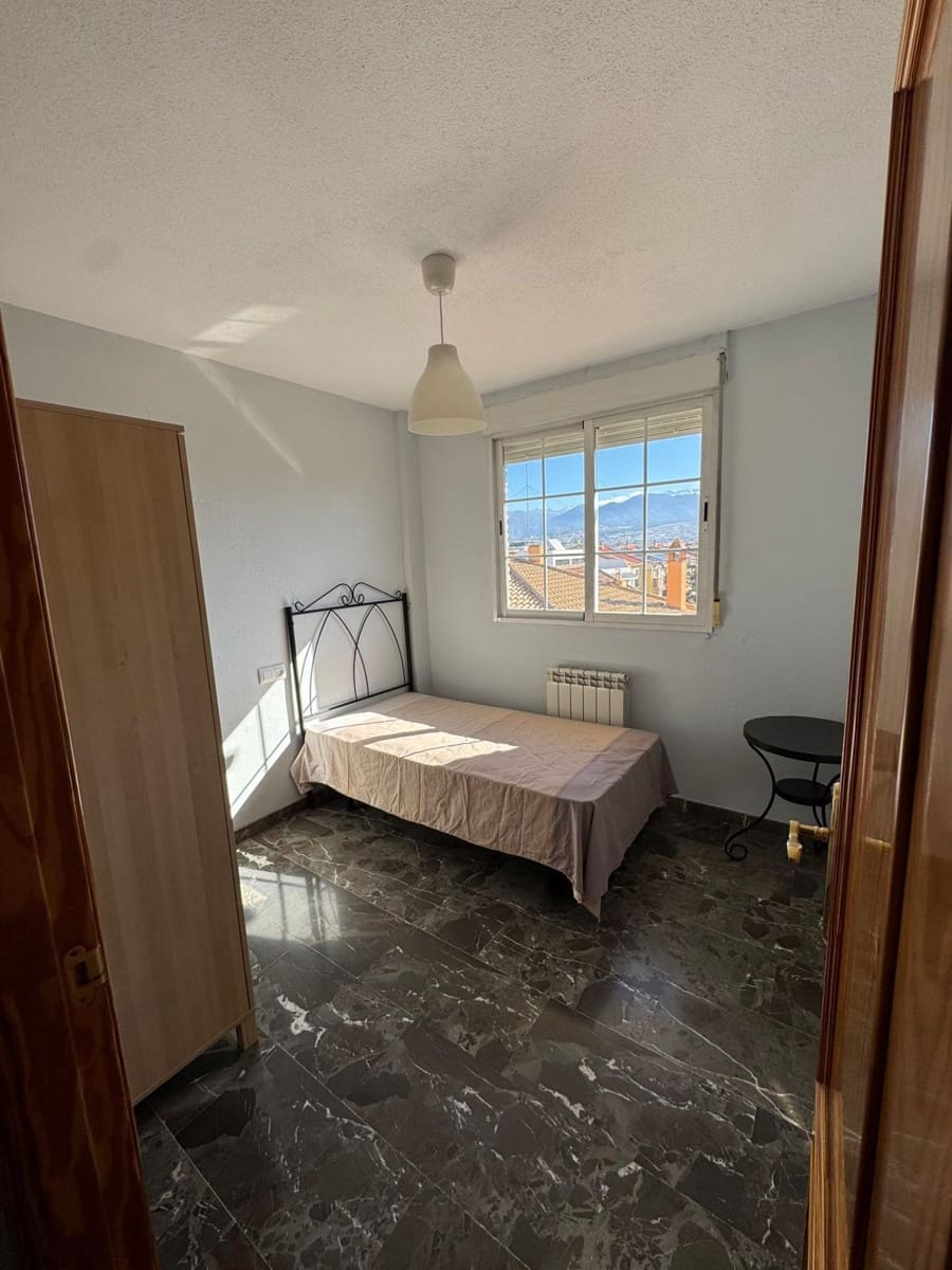 2 soveværelse Lejlighed til leje i Armilla - € 750 (Ref: 9440167)