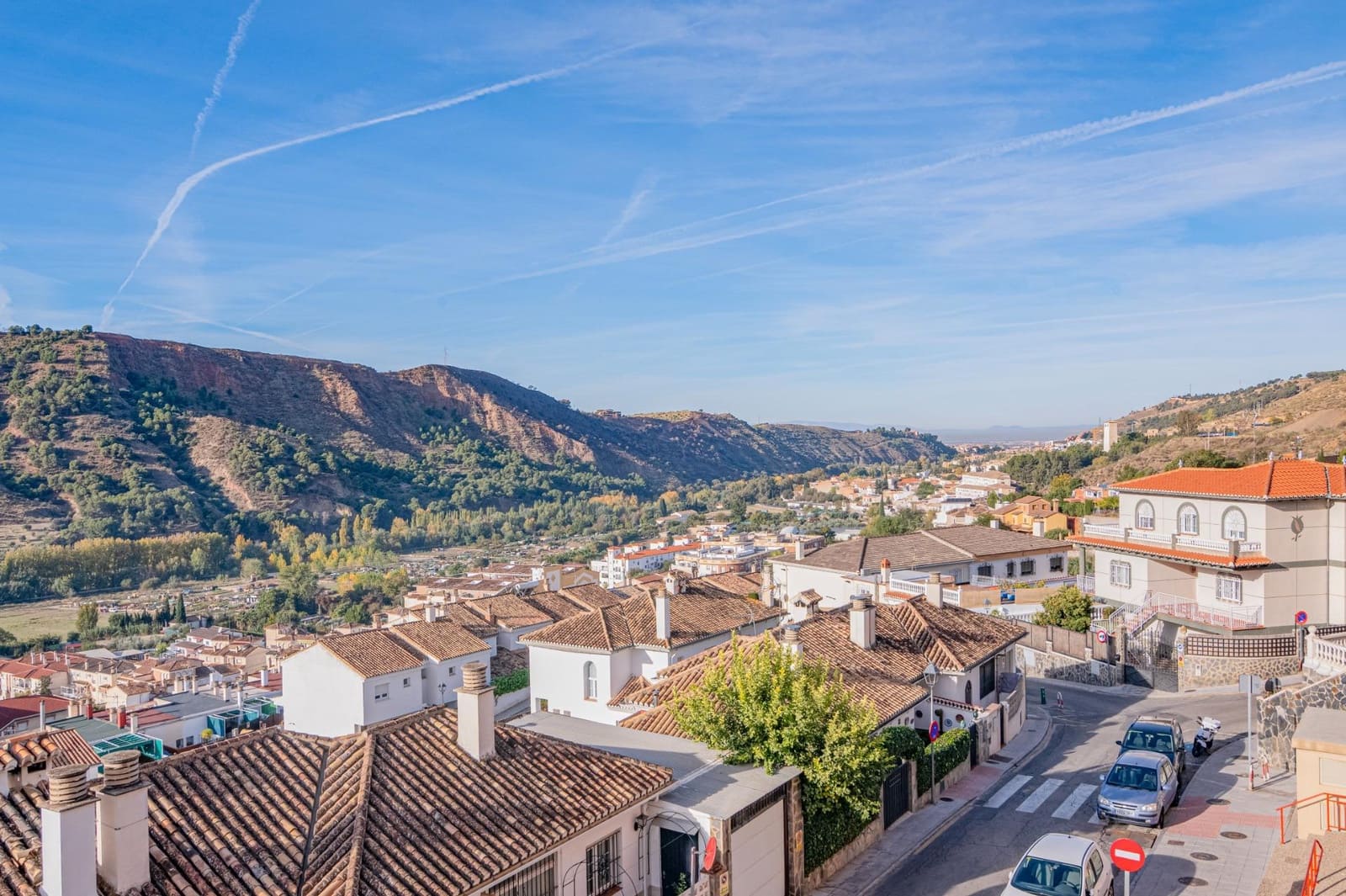 3 bedroom Flat for sale in Cenes de la Vega with pool garage - € 184,000 (Ref: 9446369)