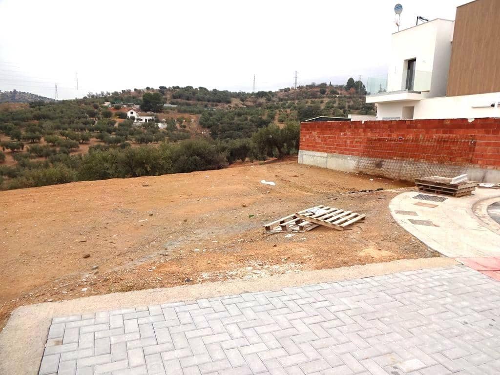 Tontti myytävänä paikassa Peligros - 85 000 € (Ref: 9446370)