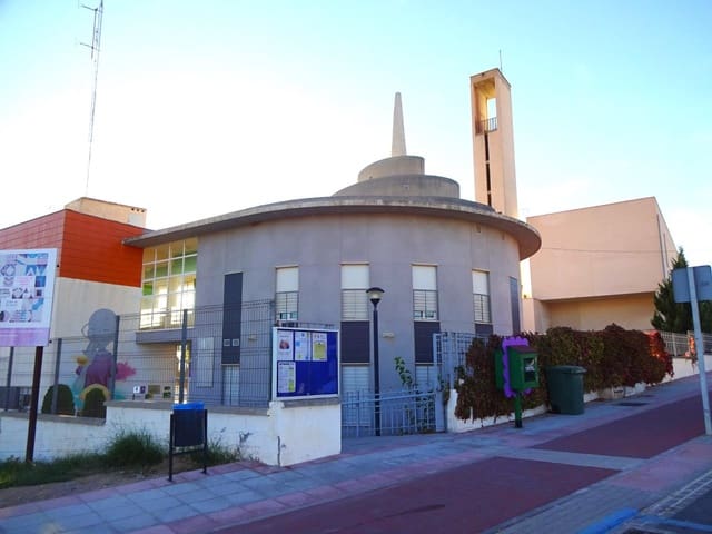 Tontti myytävänä paikassa Peligros - 85 000 € (Ref: 9446370)