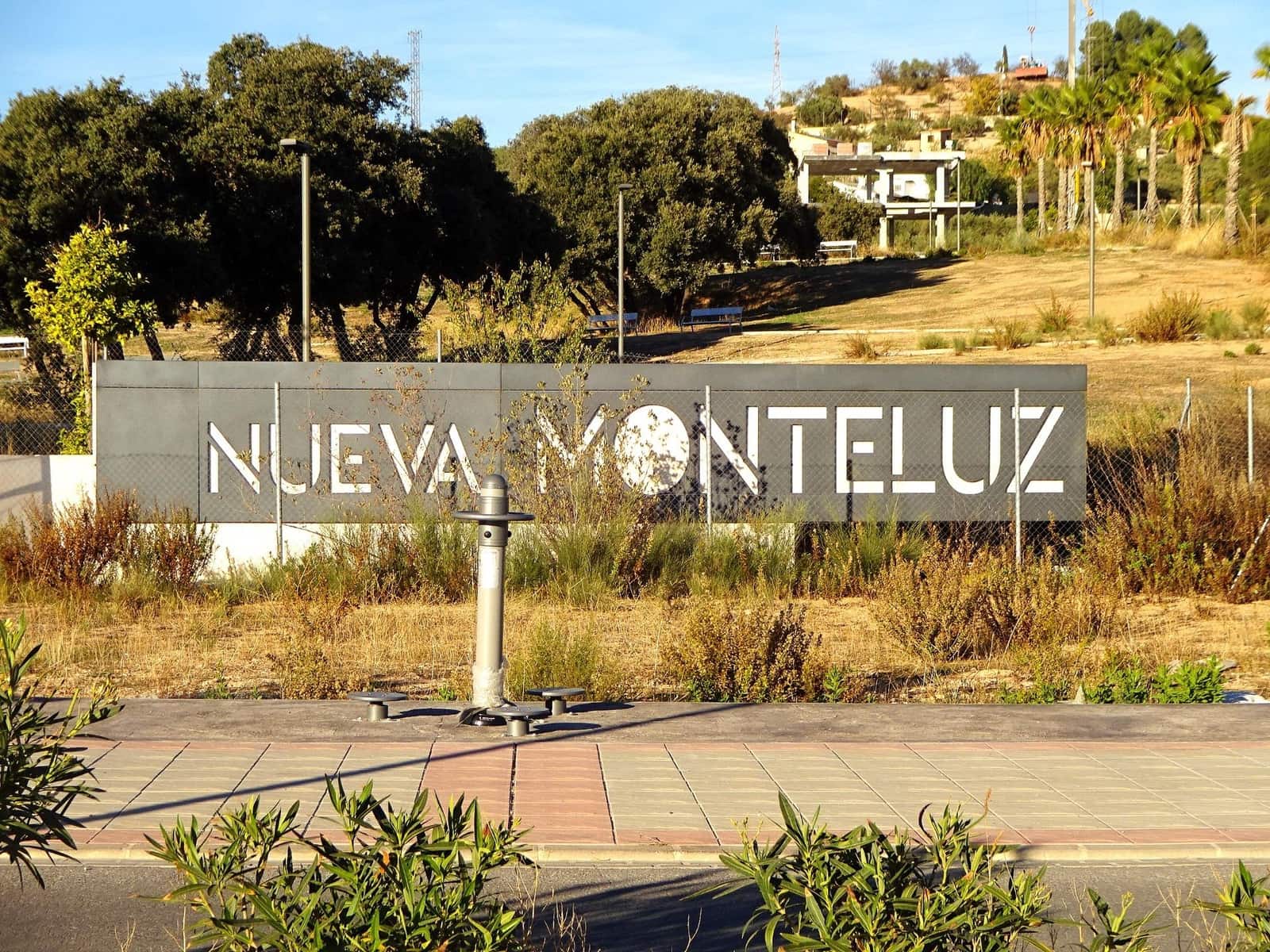 Tontti myytävänä paikassa Peligros - 85 000 € (Ref: 9446370)