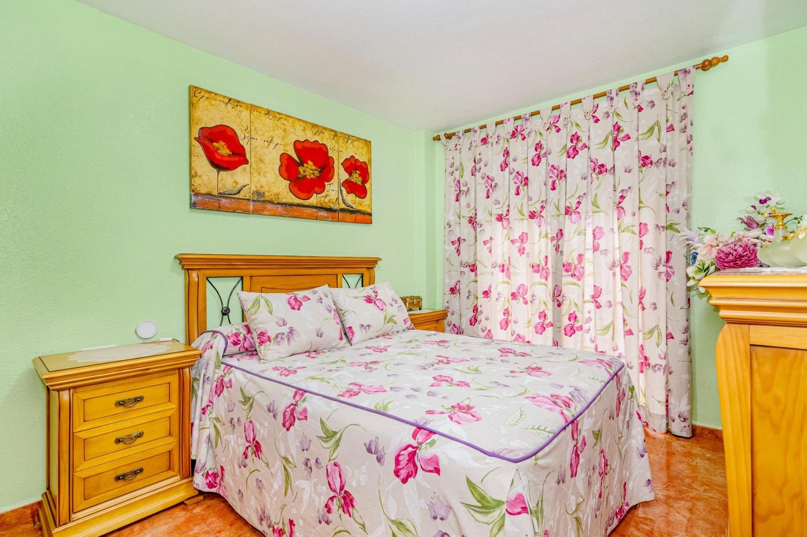 3 bedroom Terraced Villa for sale in Las Gabias with pool - € 239,000 (Ref: 9452159)