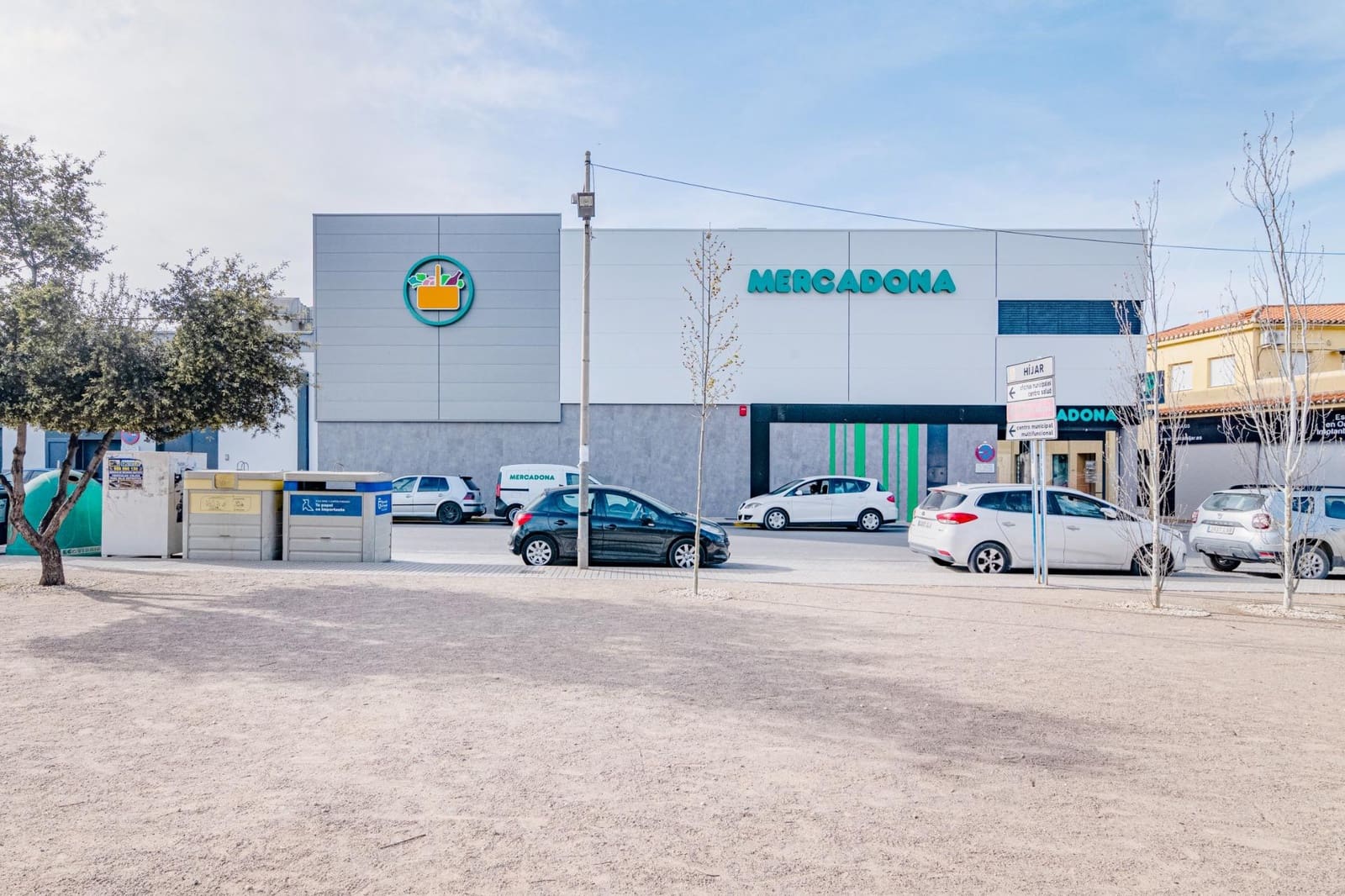 3 bedroom Terraced Villa for sale in Las Gabias with pool - € 239,000 (Ref: 9452159)