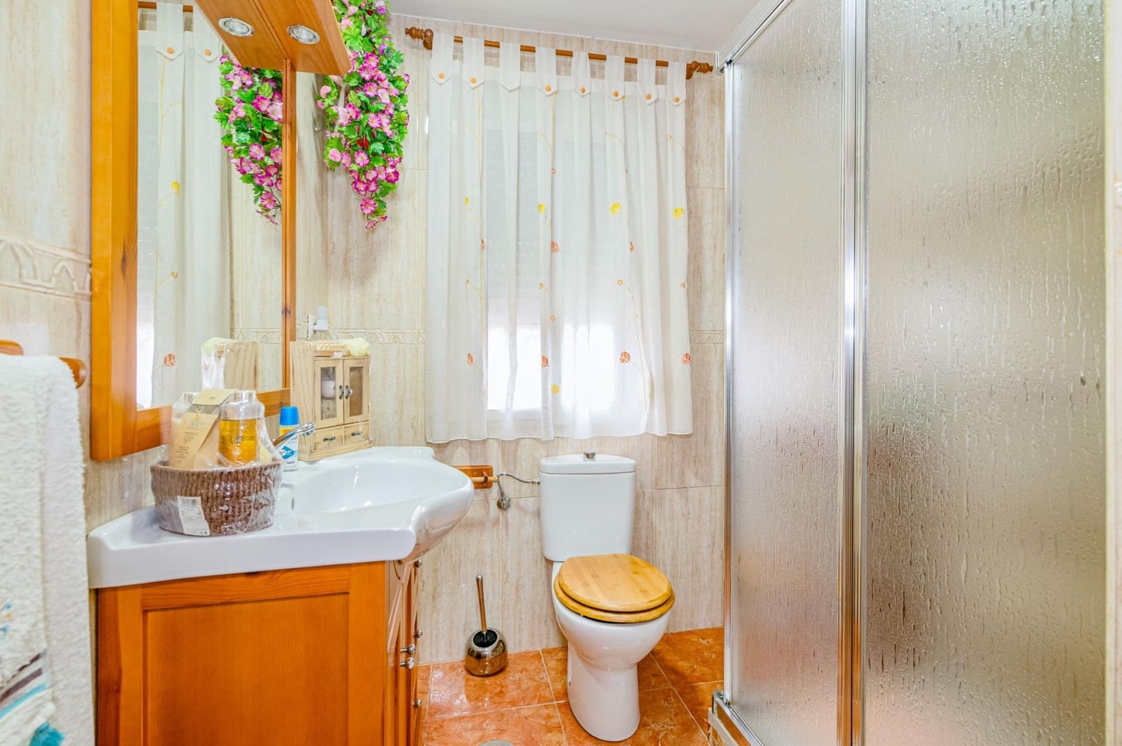 3 bedroom Terraced Villa for sale in Las Gabias with pool - € 239,000 (Ref: 9452159)