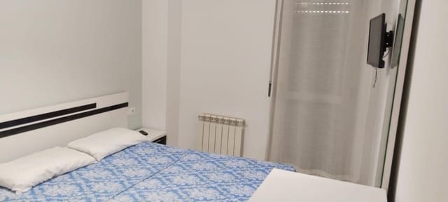3 quarto Apartamento para arrendar em Cerrillo de Maracena - Periodistas, Granada cidade com piscina - 900 € (Ref: 9488362)