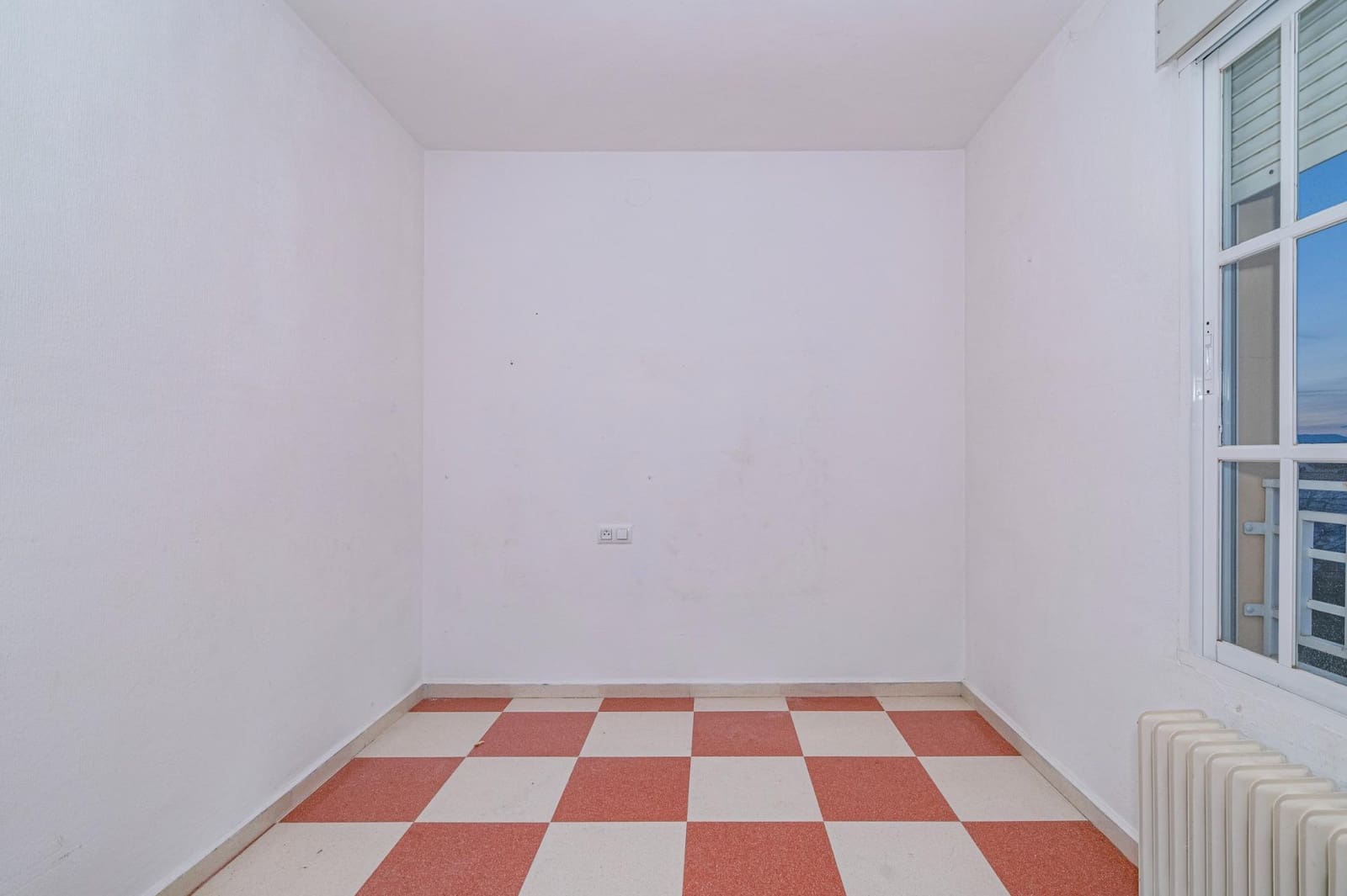 3 bedroom Semi-detached Villa for sale in Albolote with garage - € 265,000 (Ref: 9488363)