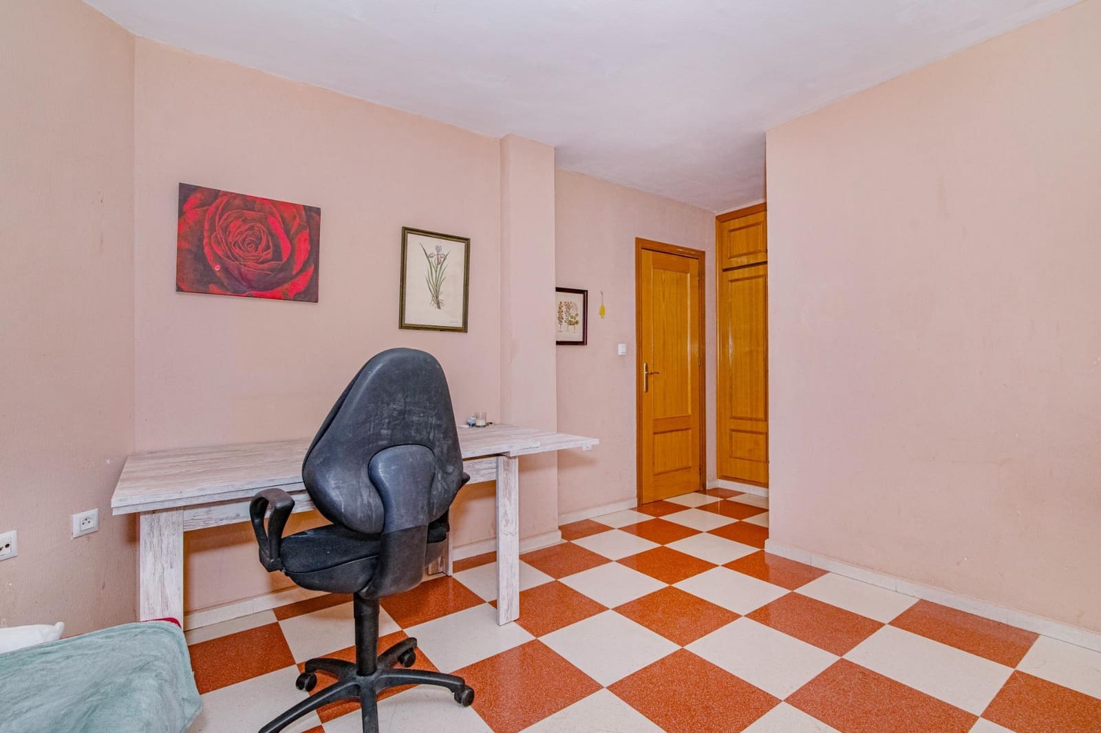 3 bedroom Semi-detached Villa for sale in Albolote with garage - € 265,000 (Ref: 9488363)