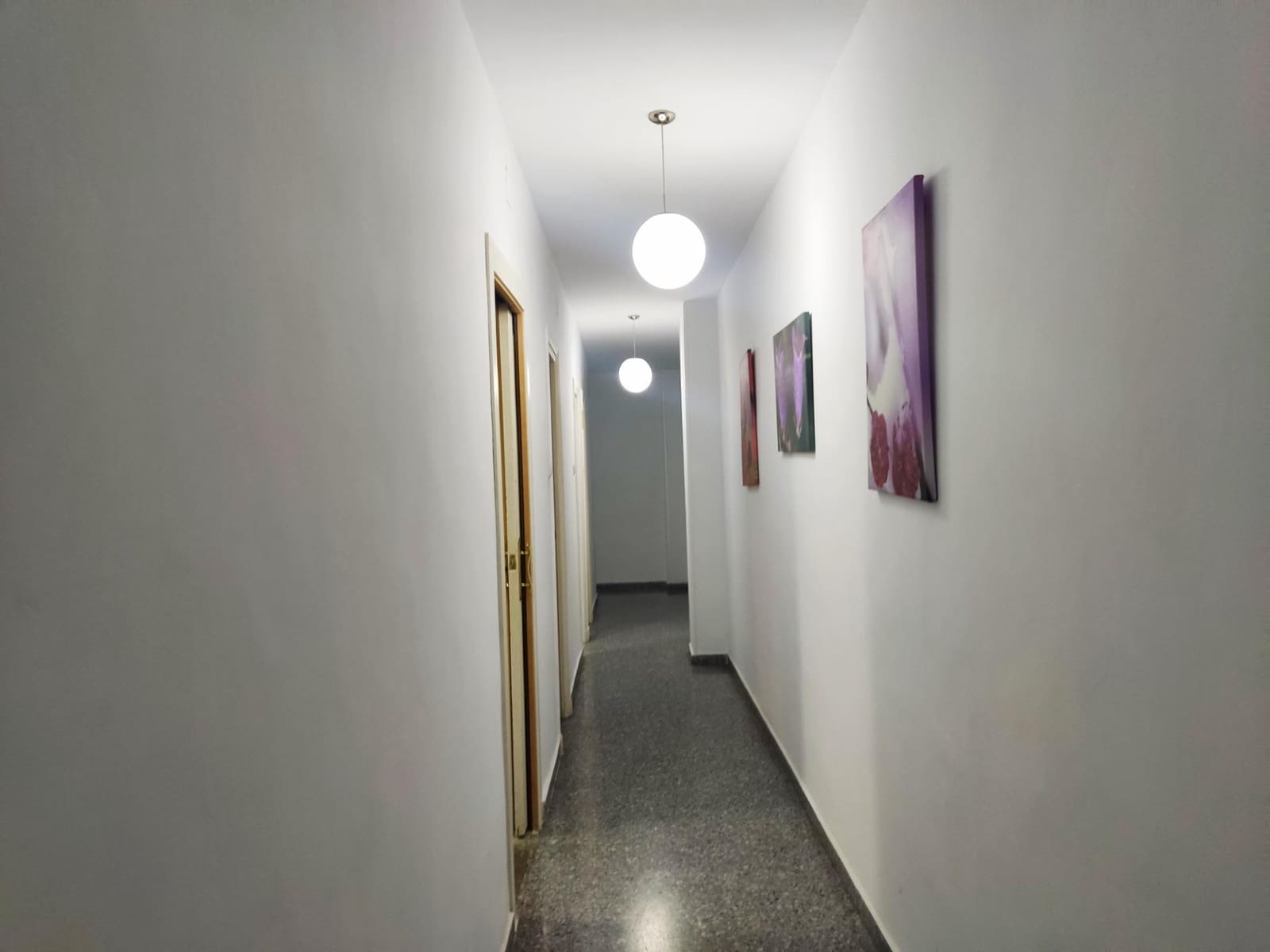 4 bedroom Flat for sale in Granada city - € 274,999 (Ref: 9494675)