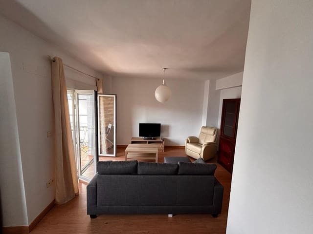 Piso de 3 habitaciones en Camino de Ronda - Rosaleda, Granada ciudad en alquiler - 900 € (Ref: 9497272)