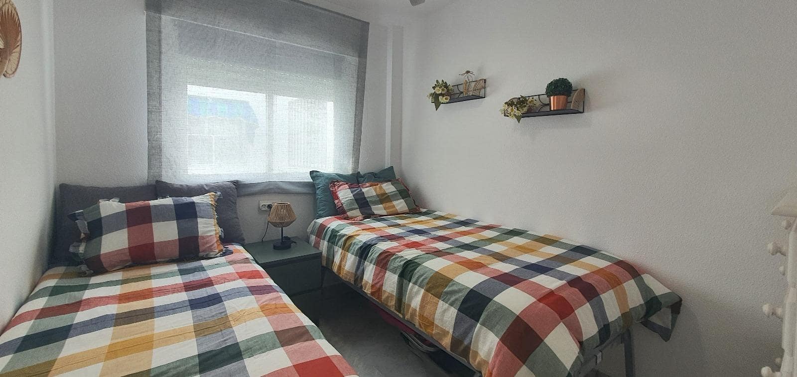 Piso de 2 habitaciones en Salobreña en alquiler - 600 € (Ref: 9497275)
