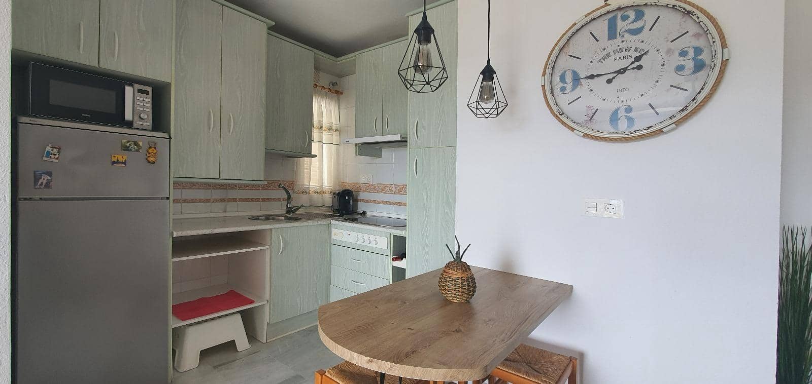 Piso de 2 habitaciones en Salobreña en alquiler - 600 € (Ref: 9497275)