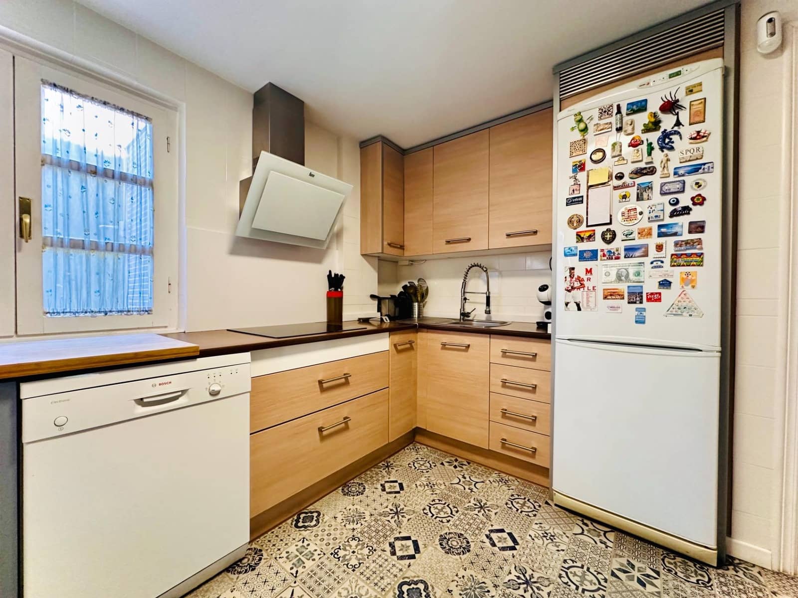 4 slaapkamer Villa te koop in Albolote met zwembad garage - € 350.000 (Ref: 9502403)