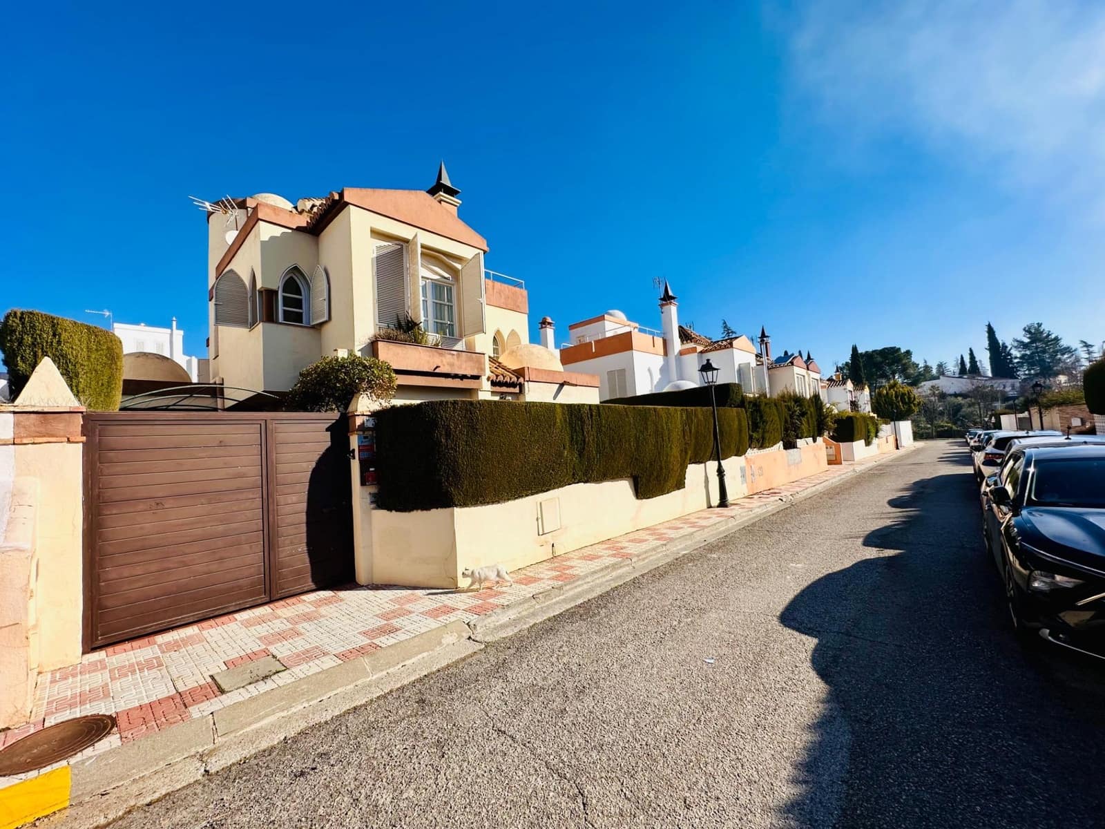 4 slaapkamer Villa te koop in Albolote met zwembad garage - € 350.000 (Ref: 9502403)