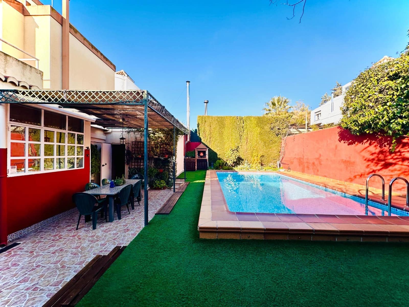 4 slaapkamer Villa te koop in Albolote met zwembad garage - € 350.000 (Ref: 9502403)