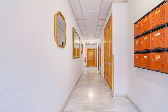 2 chambre Appartement à vendre à Cúllar Vega - 119 500 € (Ref: 9504327)