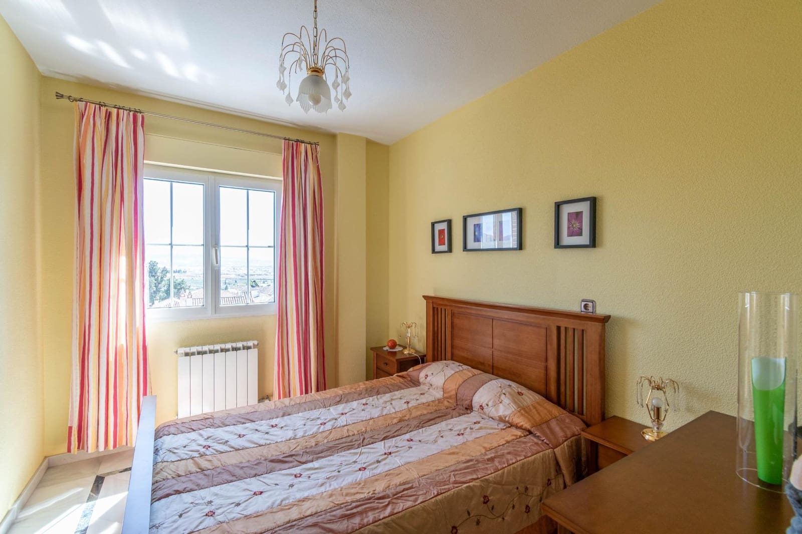 6 bedroom Villa for sale in Albolote with pool garage - € 475,000 (Ref: 9508916)