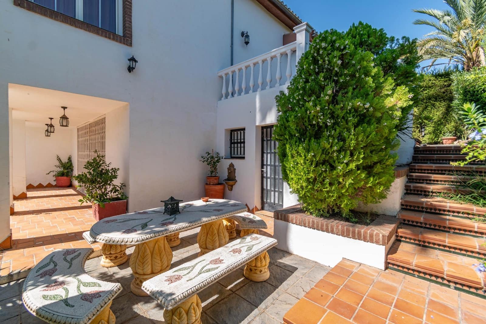 6 bedroom Villa for sale in Albolote with pool garage - € 475,000 (Ref: 9508916)