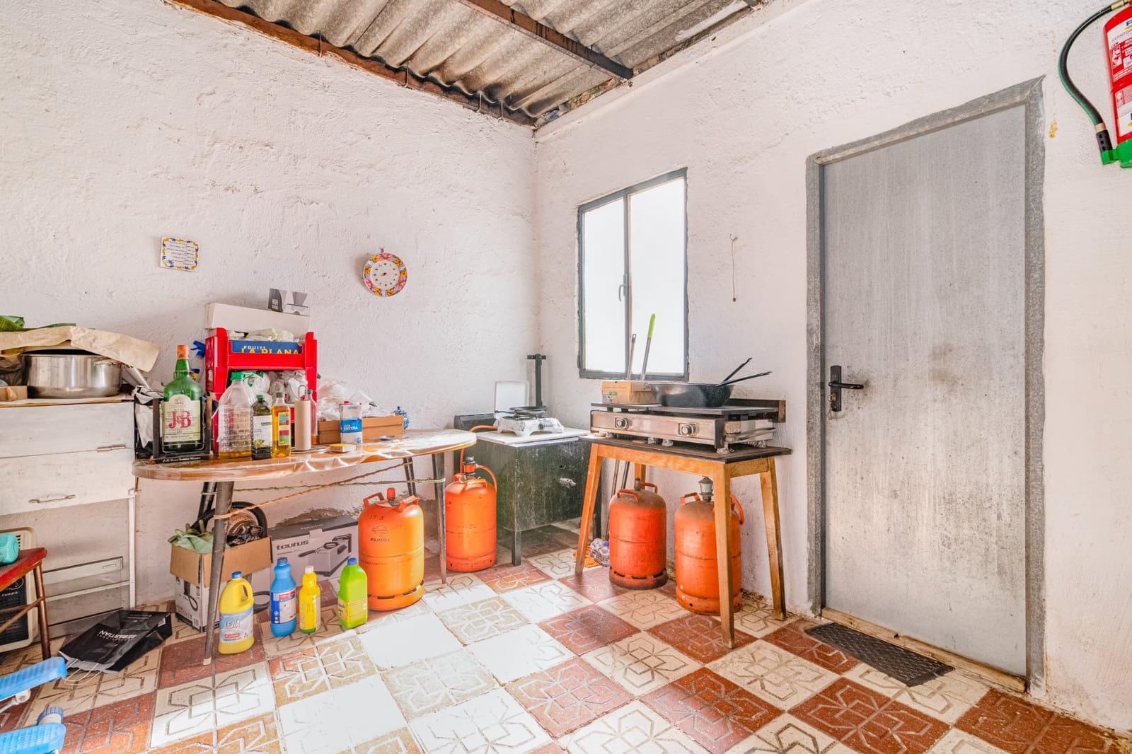 5 makuuhuone Rivitalo myytävänä paikassa La Zubia mukana uima-altaan 
autotalli - 205 000 € (Ref: 9513447)