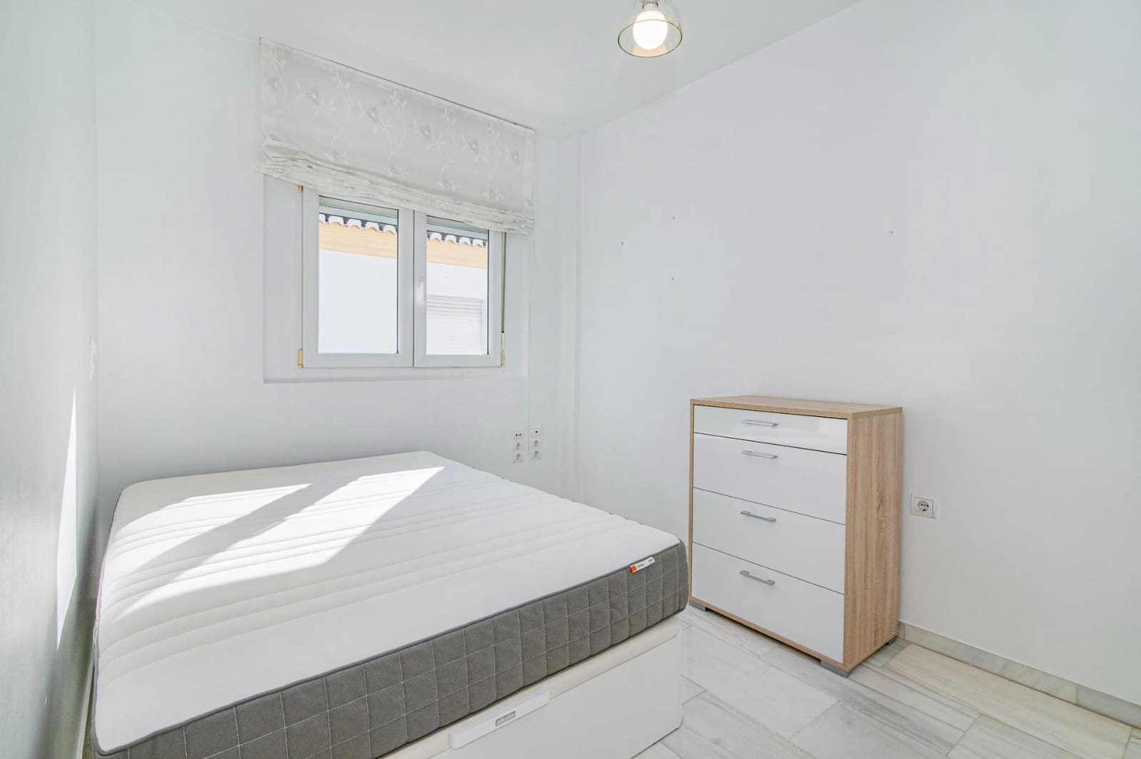 3 makuuhuone Huoneisto myytävänä paikassa Granada kaupunki mukana 
autotalli - 395 000 € (Ref: 9527744)