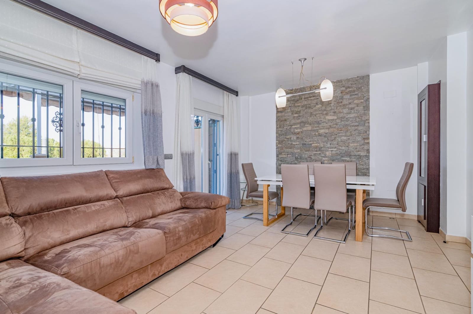 3 makuuhuone Huoneisto myytävänä paikassa Granada kaupunki mukana 
autotalli - 395 000 € (Ref: 9527744)