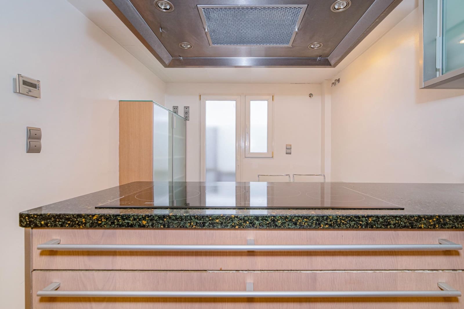 3 makuuhuone Huoneisto myytävänä paikassa Granada kaupunki mukana 
autotalli - 395 000 € (Ref: 9527744)