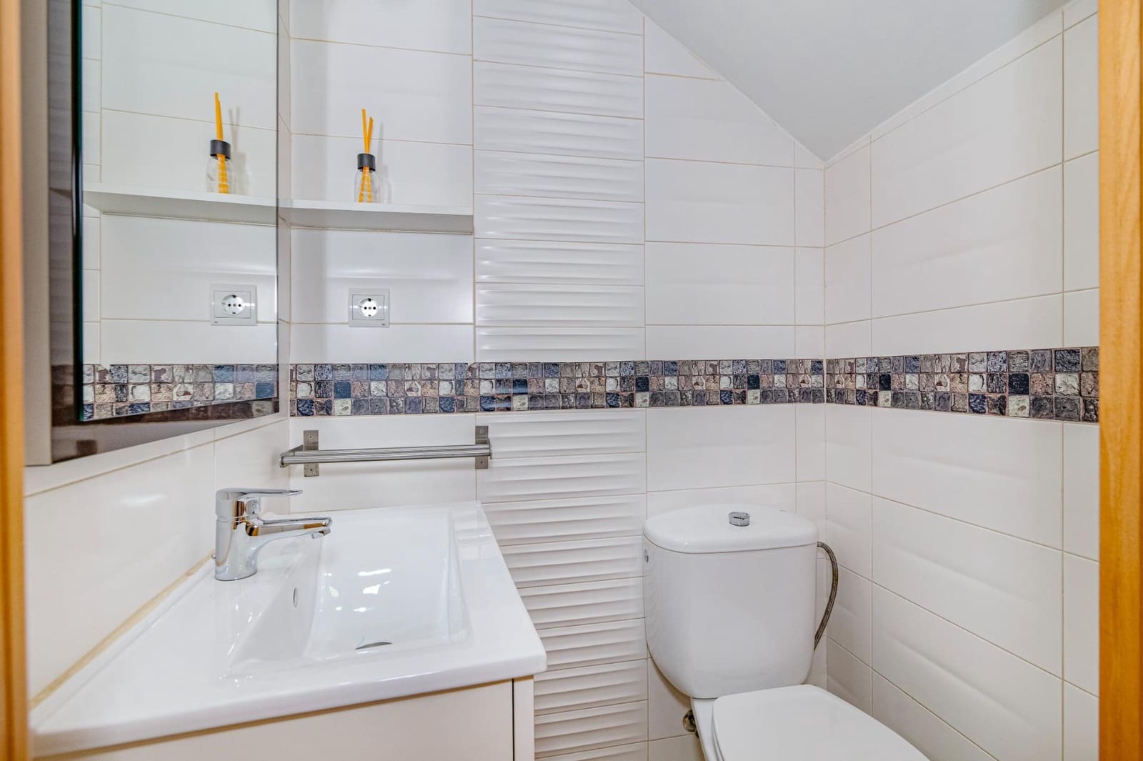 3 makuuhuone Huoneisto myytävänä paikassa Granada kaupunki mukana 
autotalli - 395 000 € (Ref: 9527744)