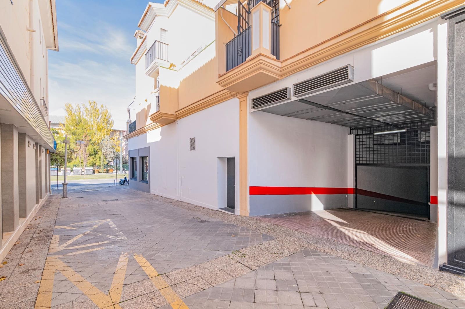 3 makuuhuone Huoneisto myytävänä paikassa Granada kaupunki mukana 
autotalli - 395 000 € (Ref: 9527744)