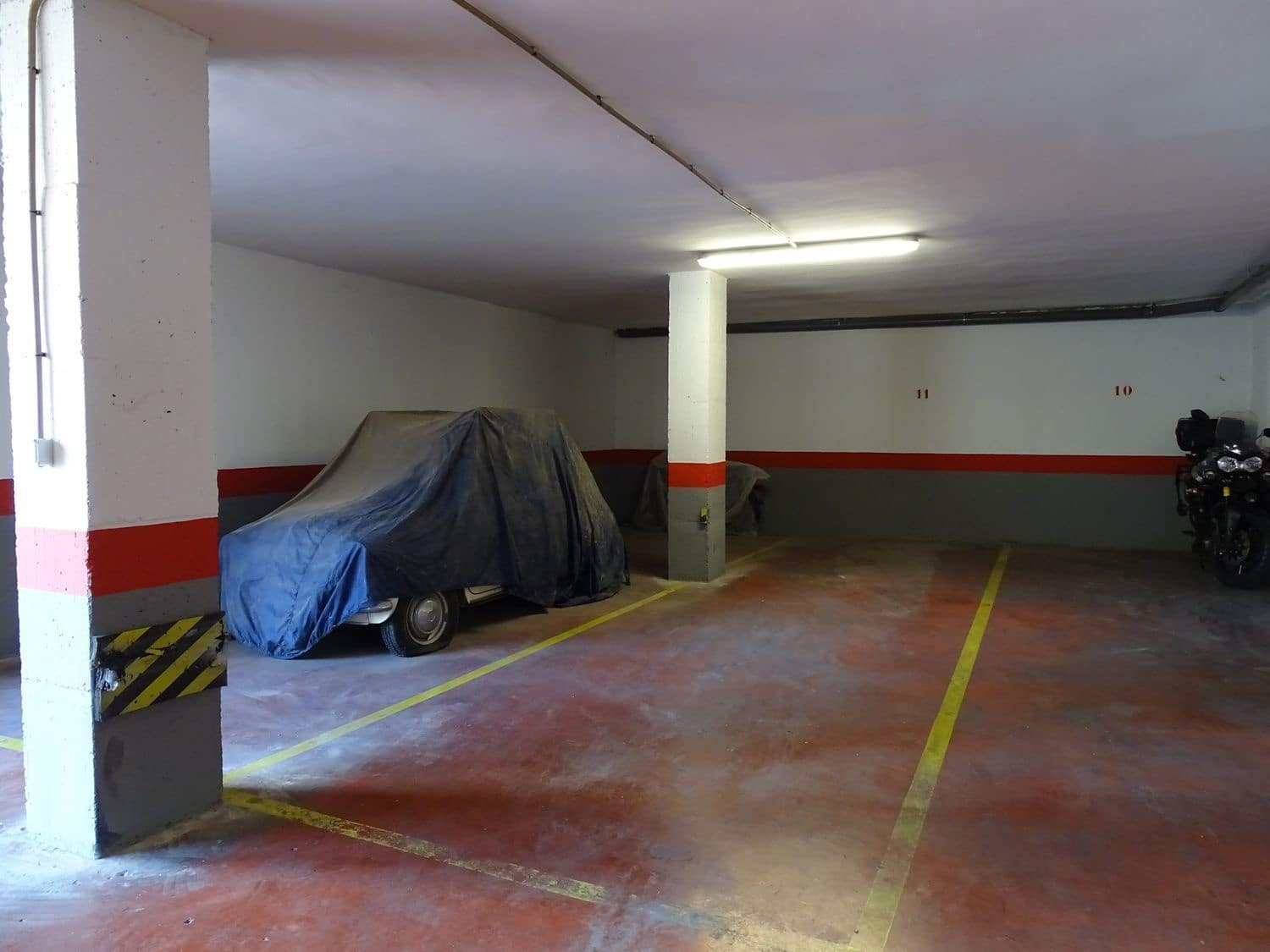 4 Zimmer Wohnung zu verkaufen in Granada Stadt mit Garage - 245.000 € (Ref: 9533801)