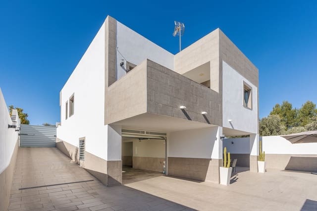 3 quarto Moradia para venda em Atarfe com piscina - 349 900 € (Ref: 9533802)