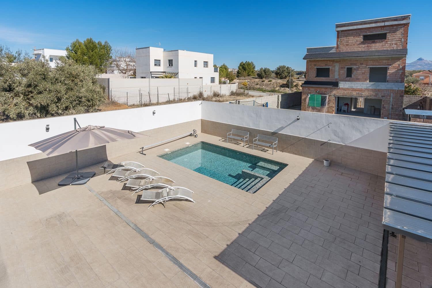 3 quarto Moradia para venda em Atarfe com piscina - 349 900 € (Ref: 9533802)