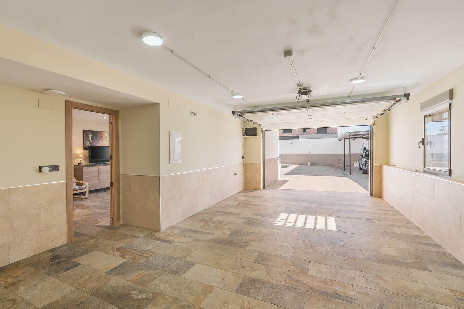 3 quarto Moradia para venda em Atarfe com piscina - 349 900 € (Ref: 9533802)