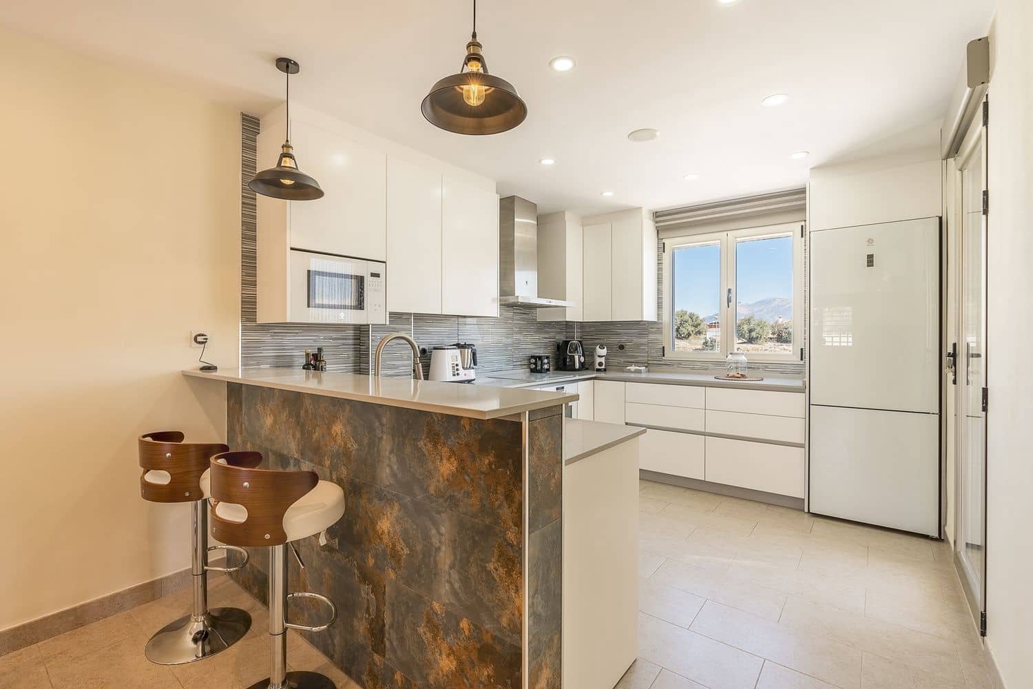 3 quarto Moradia para venda em Atarfe com piscina - 349 900 € (Ref: 9533802)