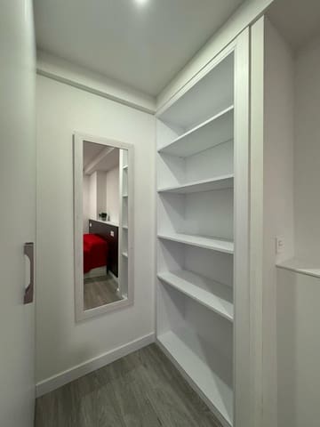 1 soverom Leilighet til leie i Centro - Sagrario, Granada by - € 900 (Ref: 9543706)