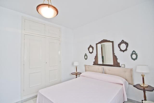 2 makuuhuone Asunto myytävänä paikassa Motril mukana uima-altaan 
autotalli - 225 000 € (Ref: 9555910)