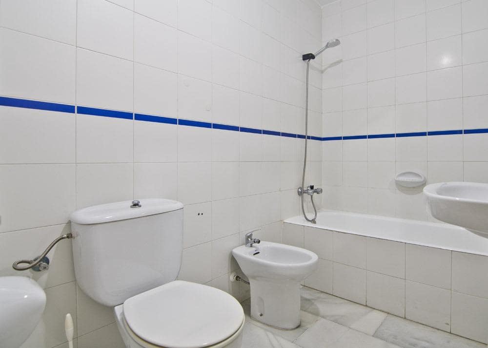 2 makuuhuone Asunto myytävänä paikassa Motril mukana uima-altaan 
autotalli - 225 000 € (Ref: 9555910)