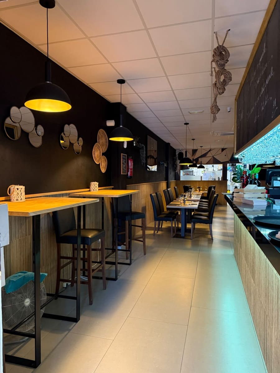 Ristorante/Bar in vendita in Cabo Roig - 95.000 € (Rif: 10037657)