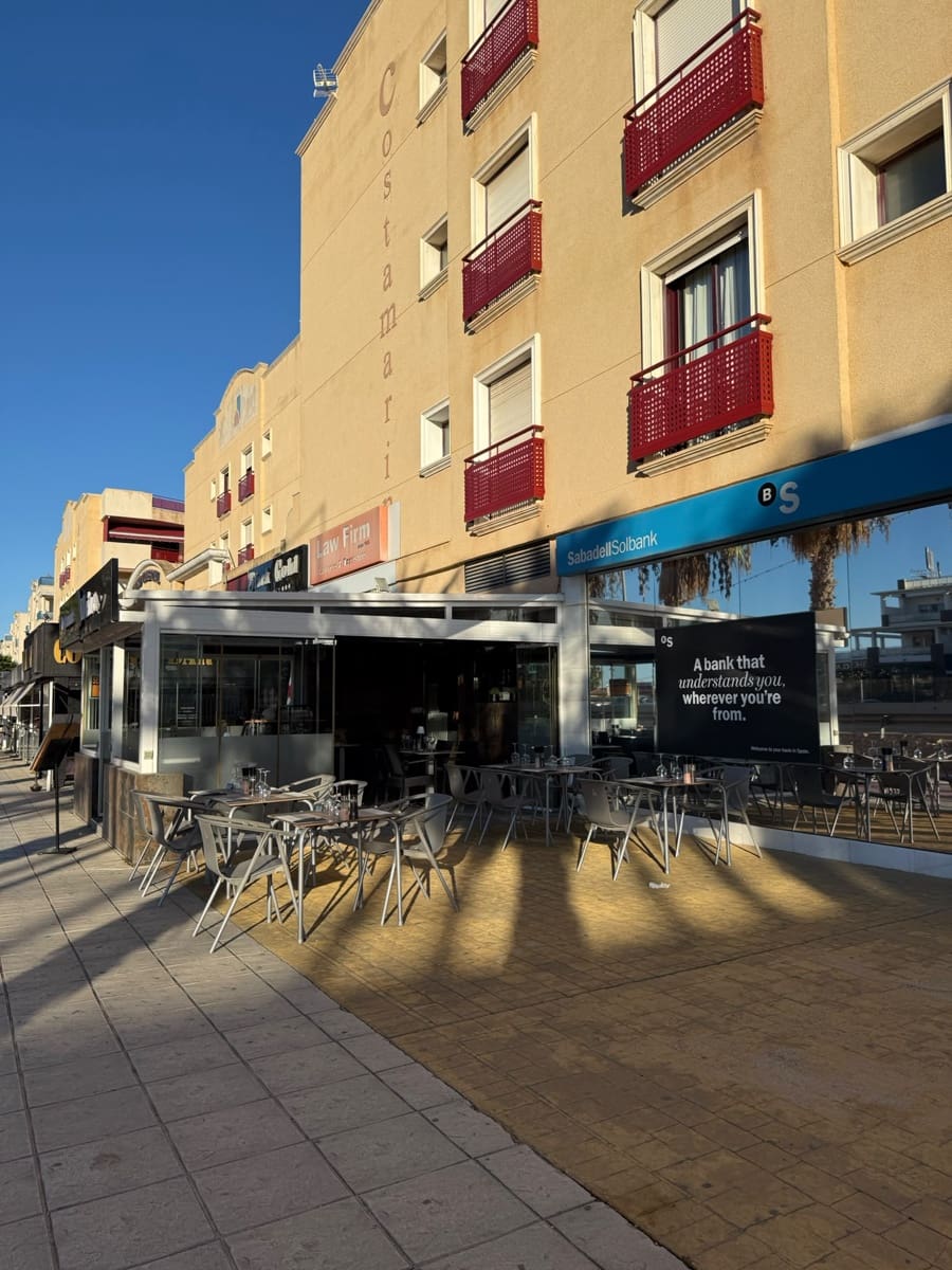 Ristorante/Bar in vendita in Cabo Roig - 95.000 € (Rif: 10037657)