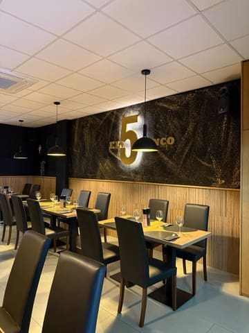 Restaurant/Bar for sale in Cabo Roig, Orihuela - € 95,000 (Ref: 10037657)