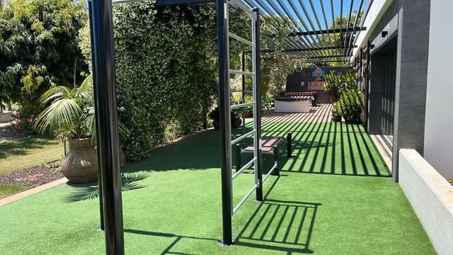 2 bedroom Apartment for sale in Torrevieja with pool garage - € 349,995 (Ref: 10098912)