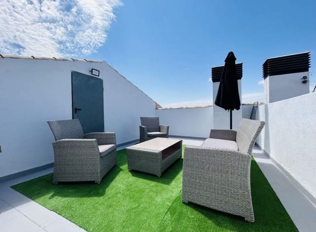 2 sovrum Lägenhet till salu i Orihuela med pool - 159 995 € (Ref: 10139947)
