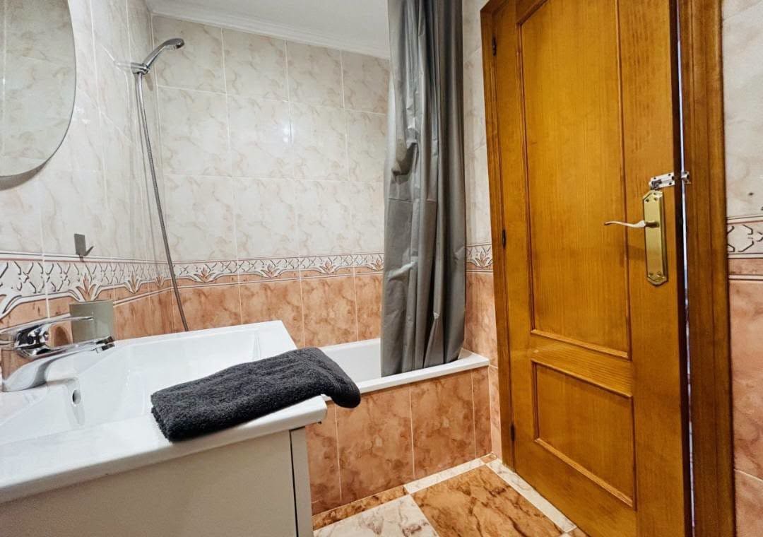 2 sovrum Lägenhet till salu i Orihuela med pool - 159 995 € (Ref: 10139947)