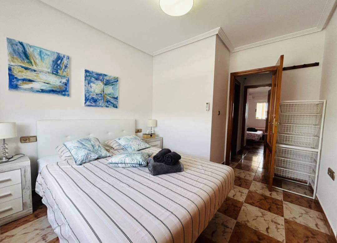 2 sovrum Lägenhet till salu i Orihuela med pool - 159 995 € (Ref: 10139947)