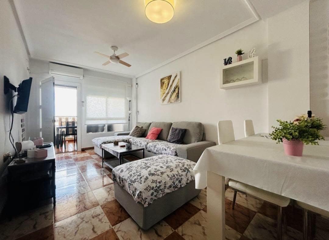 2 sovrum Lägenhet till salu i Orihuela med pool - 159 995 € (Ref: 10139947)