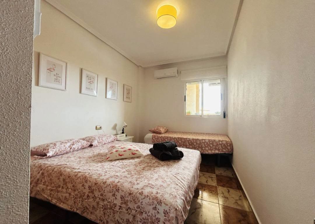 2 sovrum Lägenhet till salu i Orihuela med pool - 159 995 € (Ref: 10139947)