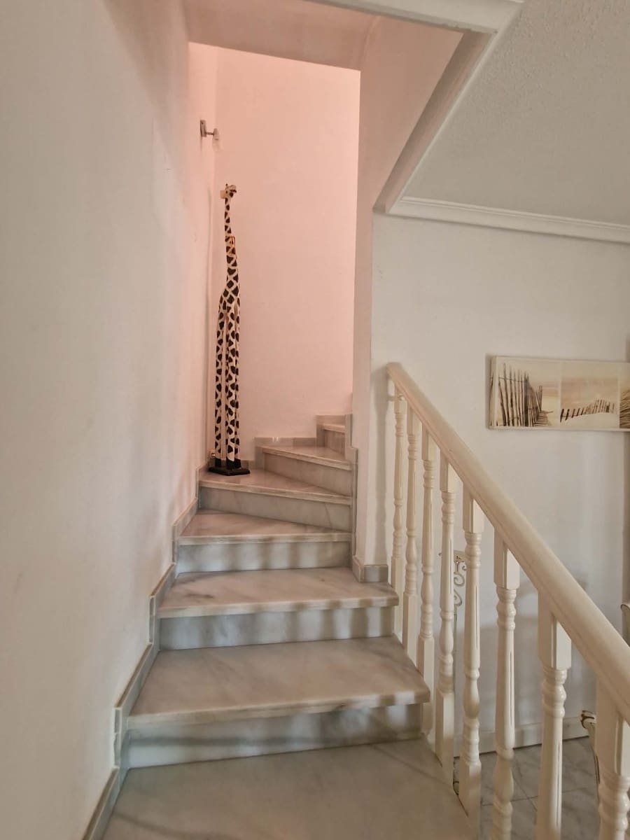 5 sypialnia Willa na sprzedaż w Pinar de Campoverde z basenem garażem - 409 996 € (Ref: 10140000)