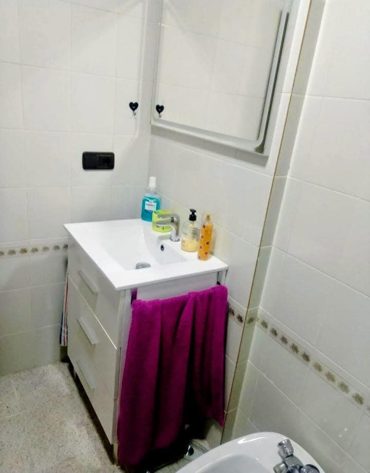2 Zimmer Apartment zu vermieten in Torrevieja - 650 € (Ref: 10150413)