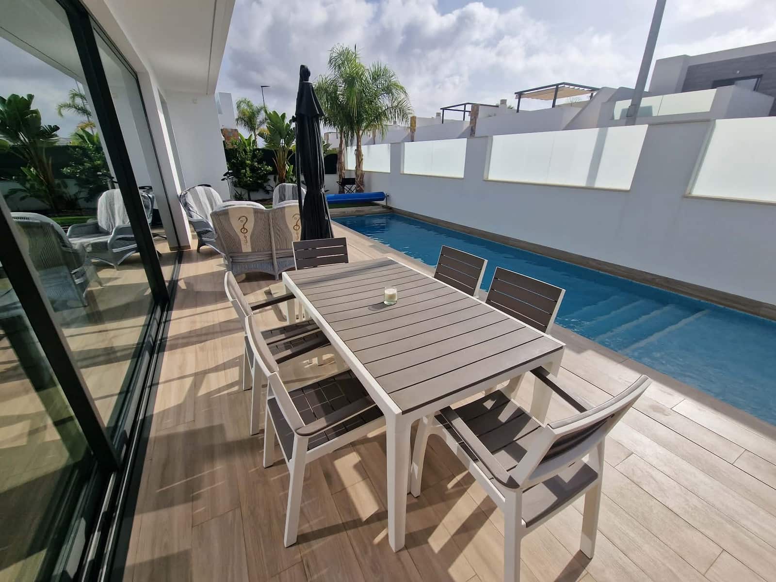 Chalet de 3 habitaciones en San Javier en venta con piscina garaje - 645.000 € (Ref: 10174186)