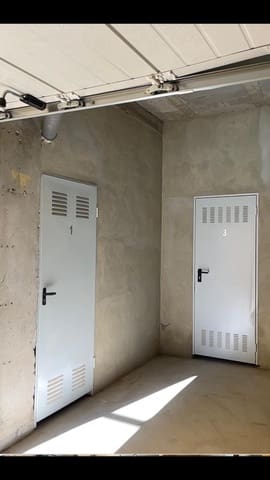 Autotalli vuokrattavana paikassa Orihuela Costa, Orihuela - 100 € (Ref: 8659335)